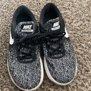 Nike Flex sneakers
